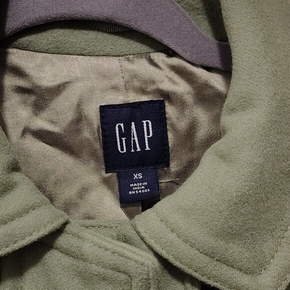 GAP Olive Green Cropped Style Wool Blend Horn Button Toggle Coat Jacket - Picture 6 of 8